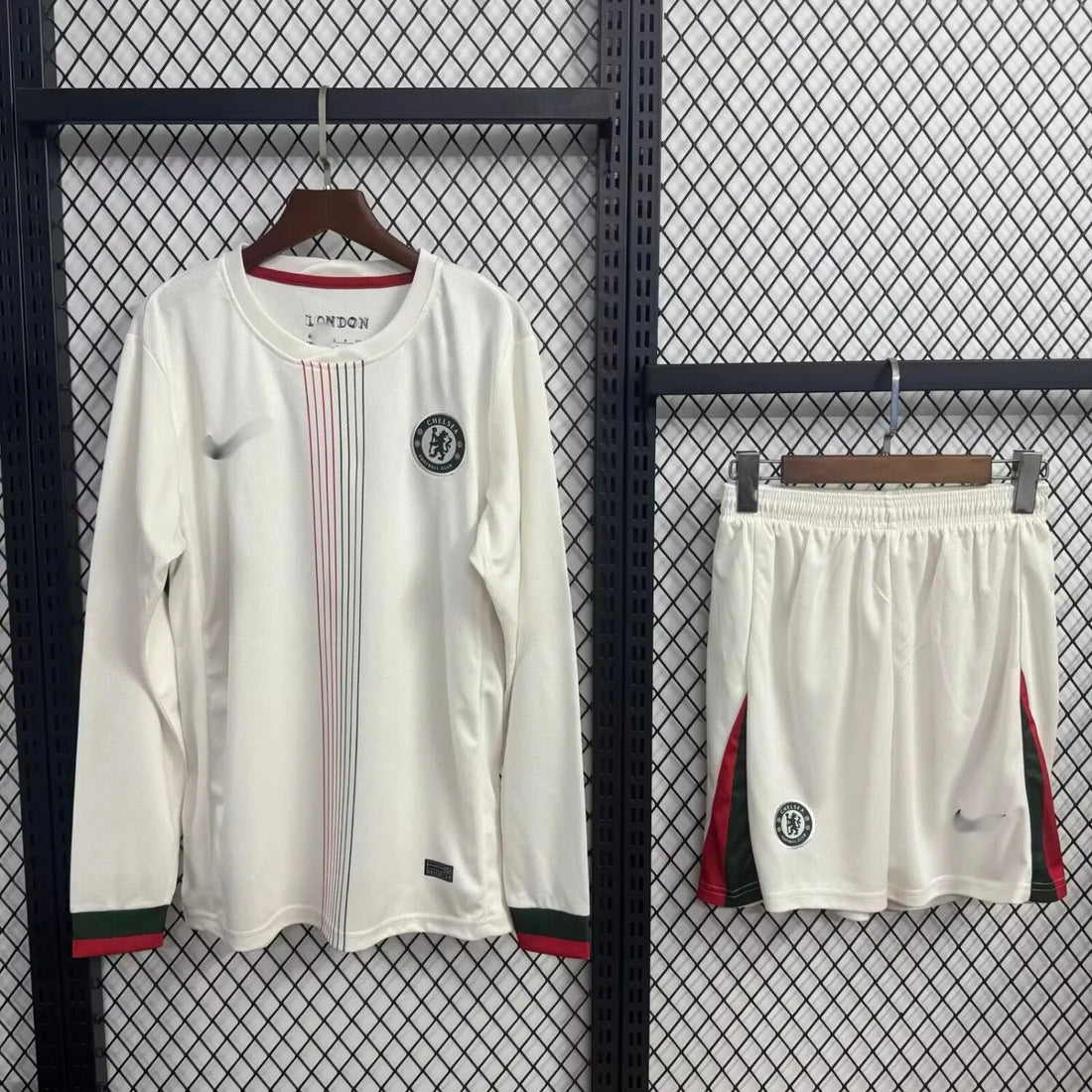 Chelsea Long Sleeve Away Kit 2025/2026