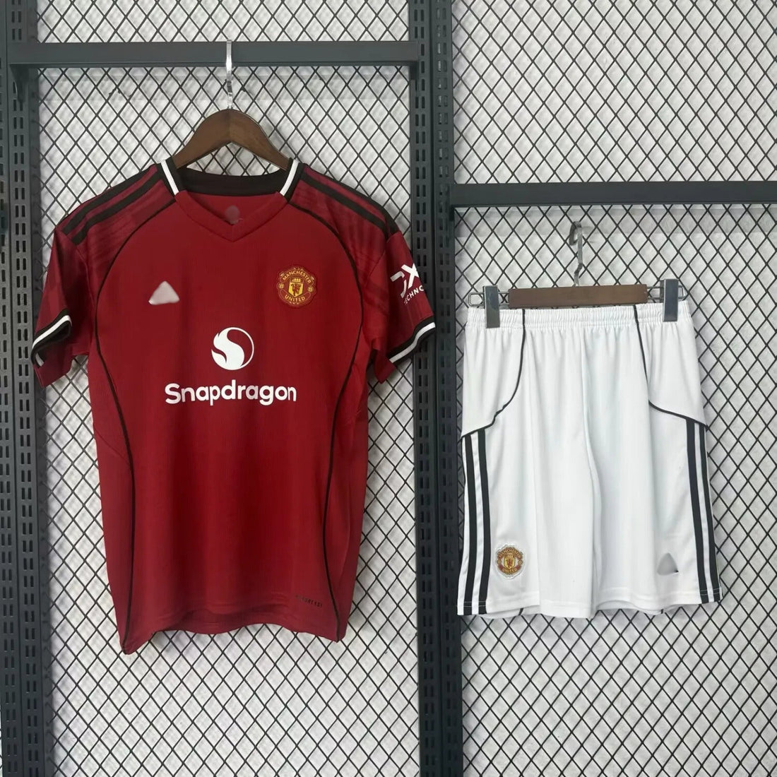 Manchester United Home Kit 2025/2026