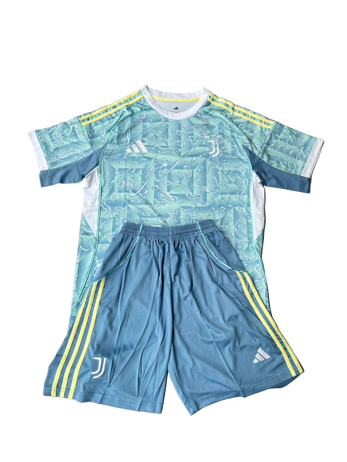 Juventus Away Kit 2025/2026